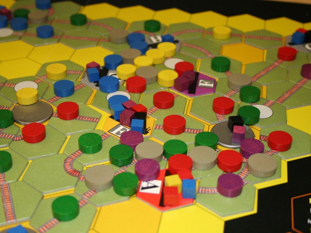 Age of Steam Expansion: Sun / London board game cover